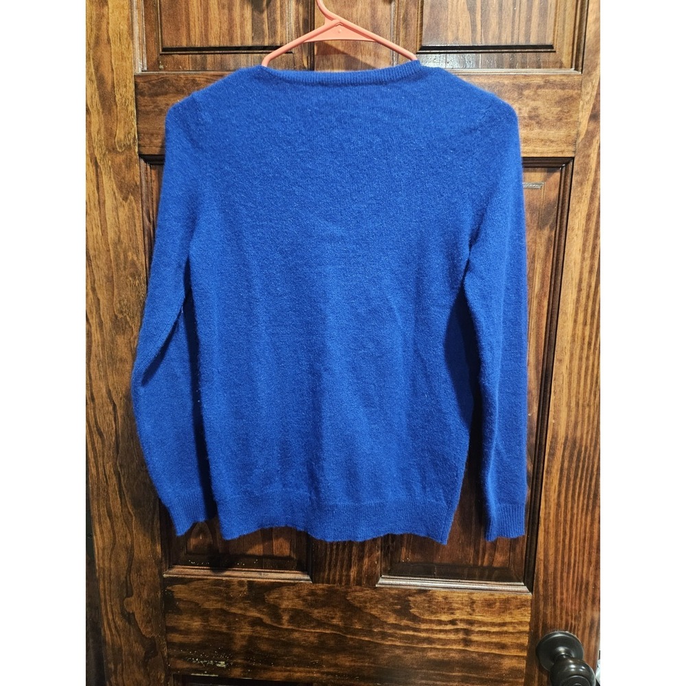 C By Bloomingdales Cashmere Sweater Blue V Neck 2 Ply Pullover Womens XS - Picture 5 of 5
